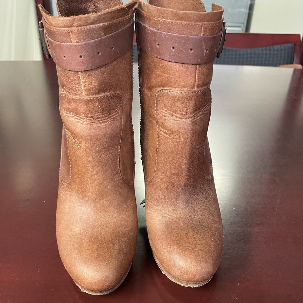 Brown leather short high heeled boots